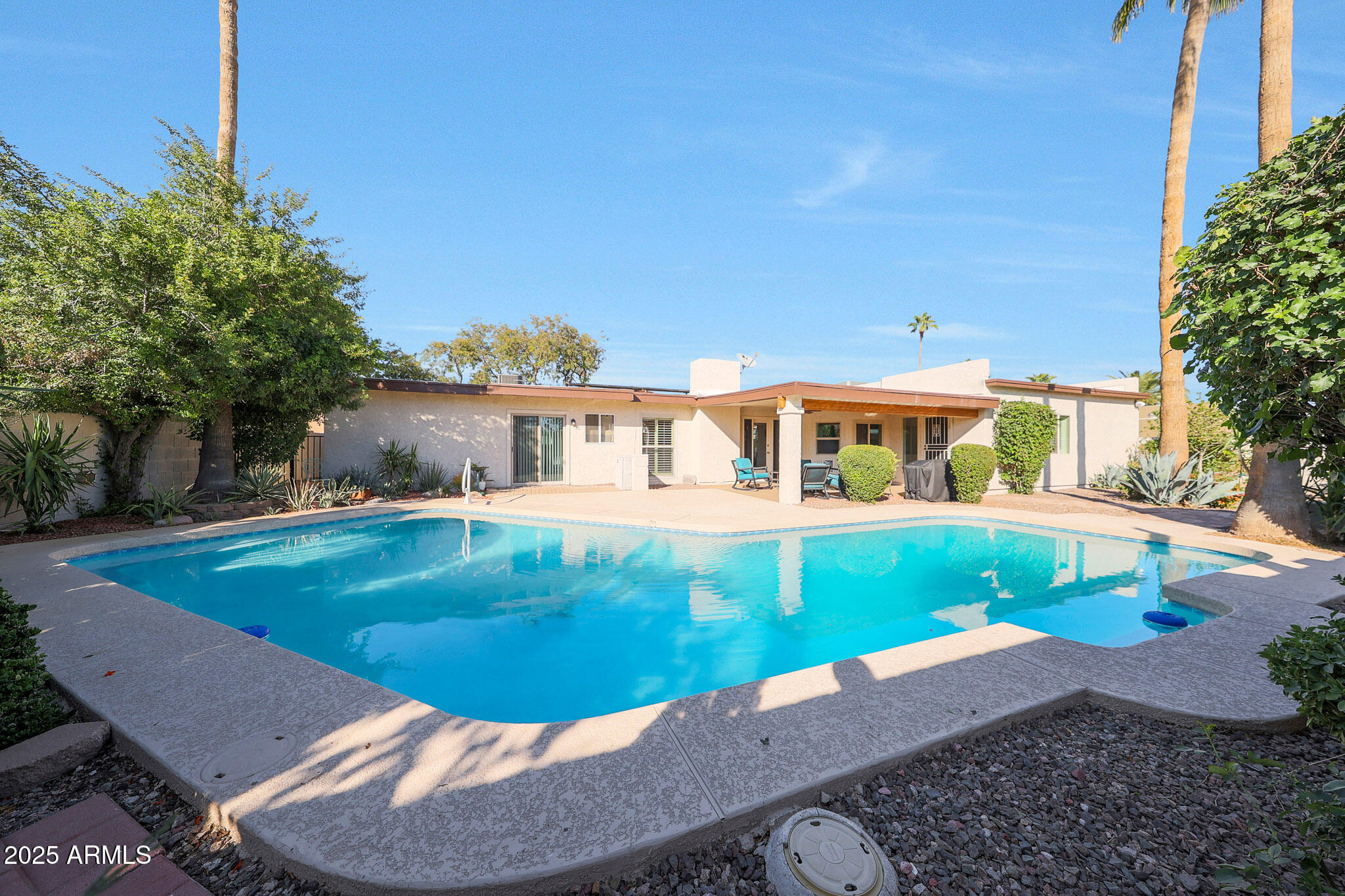6811 East Hearn Road Scottsdale, AZ 85254 - Photo 19 of 48 Pool gets plenty of sun AND shade.