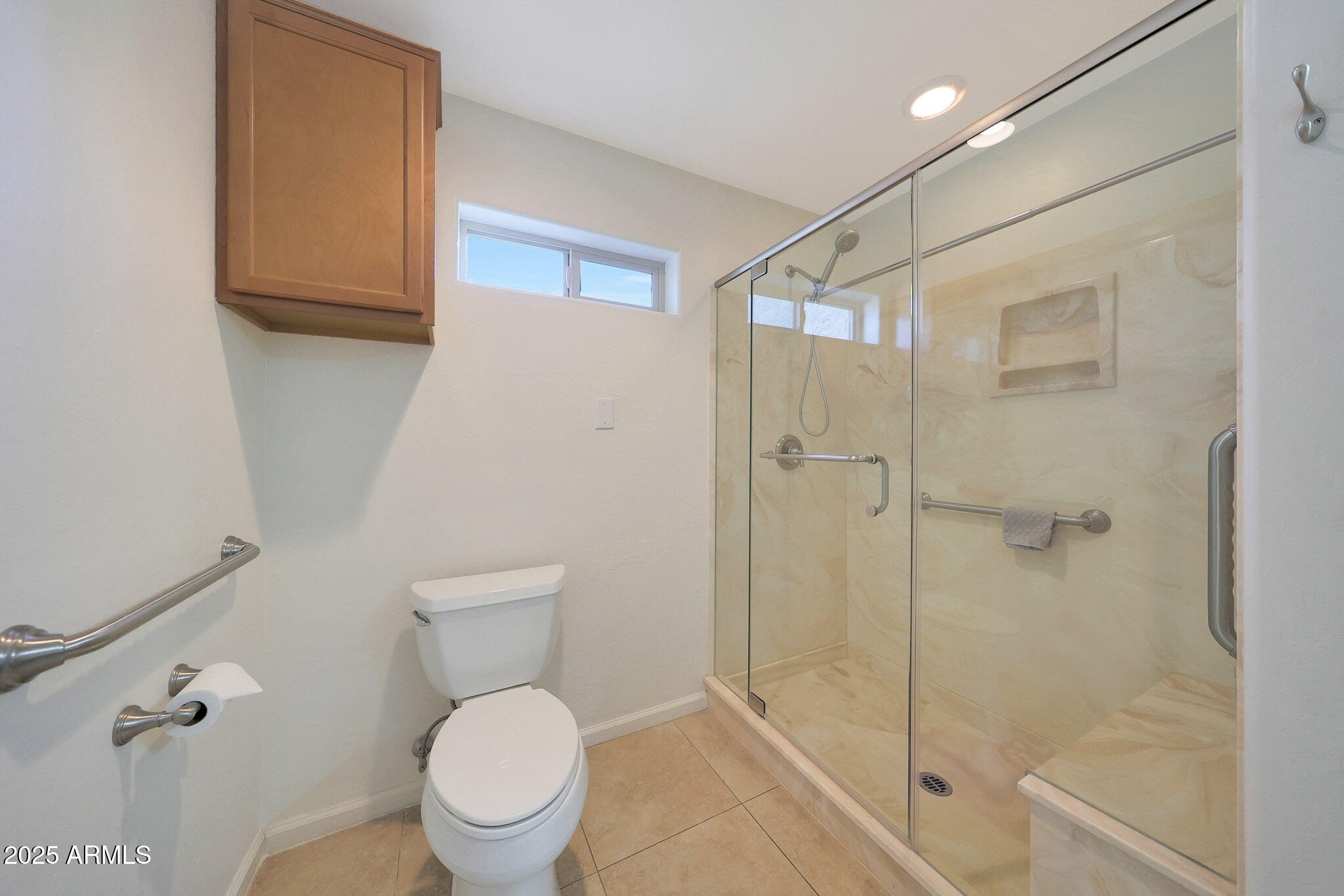 6811 East Hearn Road Scottsdale, AZ 85254 - Photo 41 of 48 Easy access shower