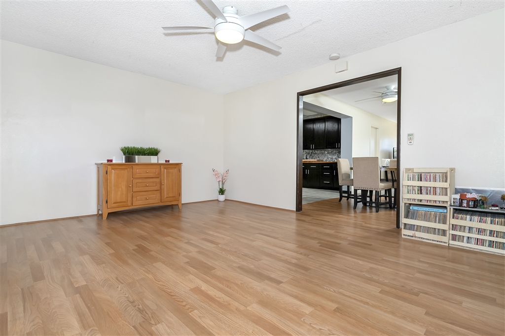 9833 Settle Road Santee, CA 92071 - Photo 5 of 25
