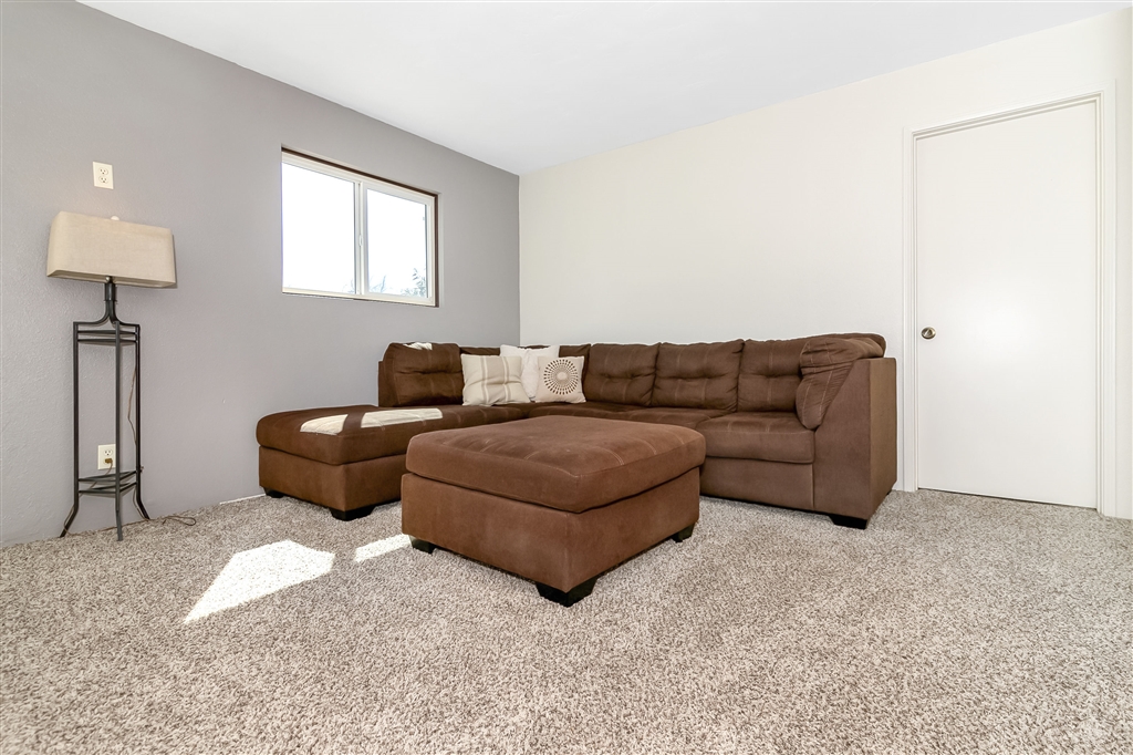 9833 Settle Road Santee, CA 92071 - Photo 7 of 25