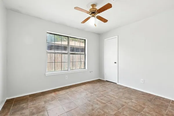 $1,900,000 | 1516 West Seventh Street, Irving, TX 75060
