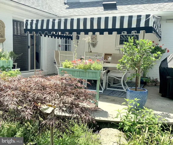 $1,500,000 | 357 Sprague Road, Penn Valley, PA 19072