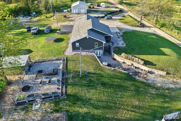 $899,900 | 10849 Claxton Road, Grovespring, MO 65662