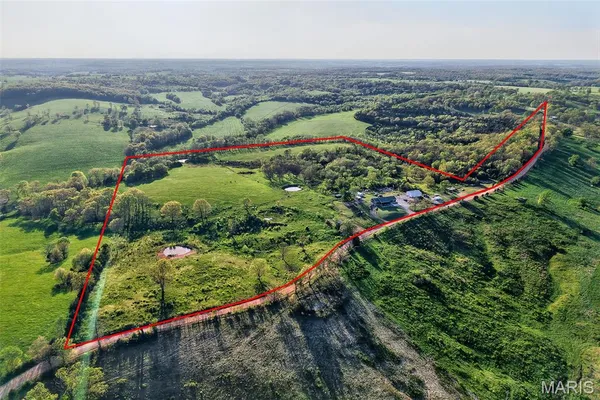 $899,900 | 10849 Claxton Road, Grovespring, MO 65662