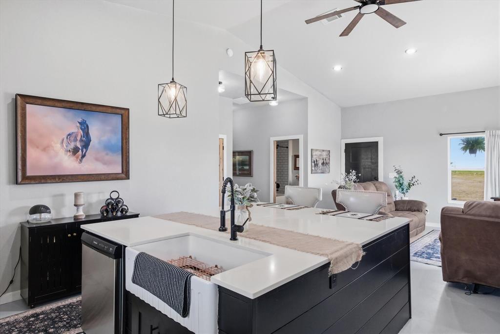 1744 VZ County Road Canton, TX 75103 - Photo 14 of 39