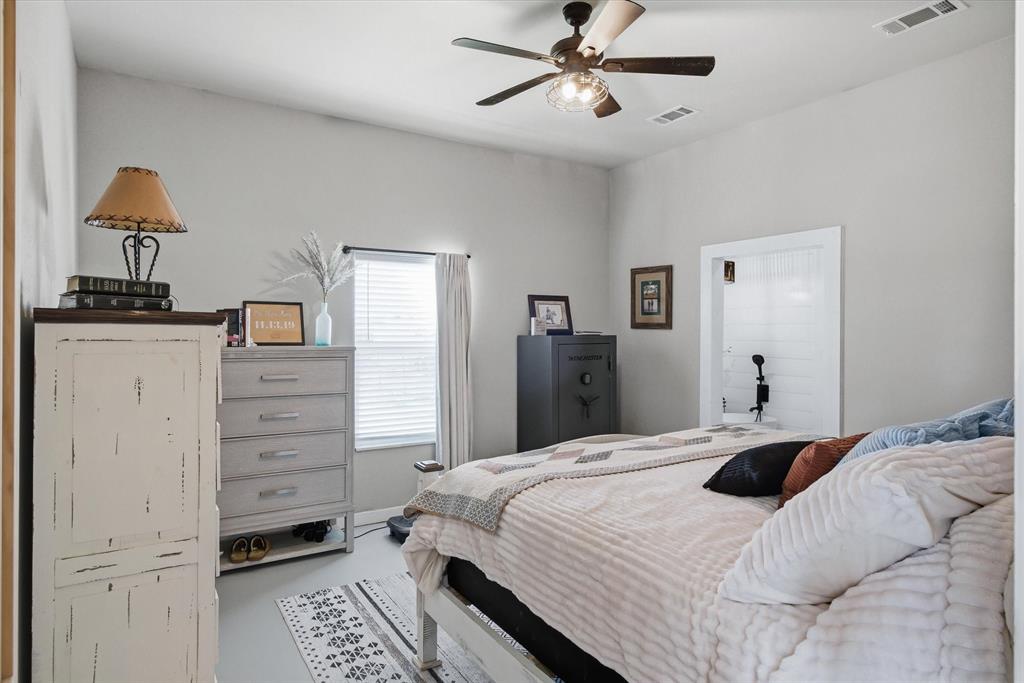 1744 VZ County Road Canton, TX 75103 - Photo 17 of 39