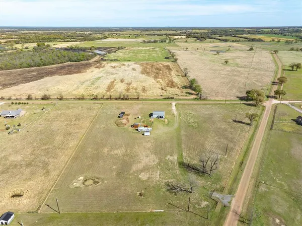 $395,000 | 1744 VZ County Road, Canton, TX 75103