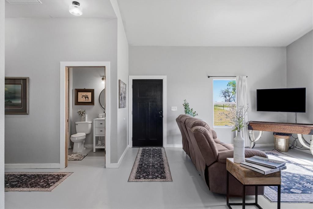 1744 VZ County Road Canton, TX 75103 - Photo 10 of 39