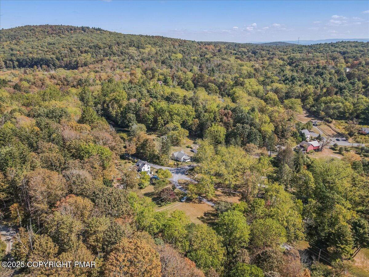 202 Price Road Stroudsburg, PA 18360 - Photo 38 of 45 a view of a big yard