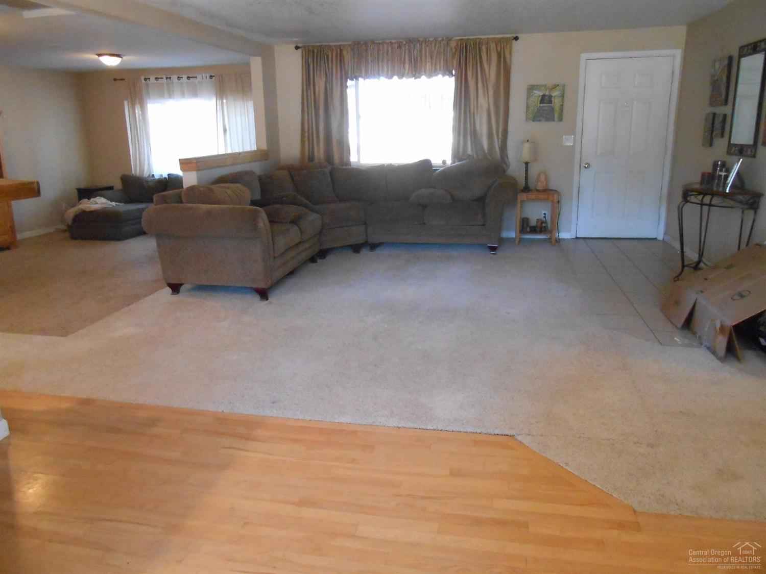 59624 Osage Road Bend, OR 97702 - Photo 3 of 22 Additional Photo