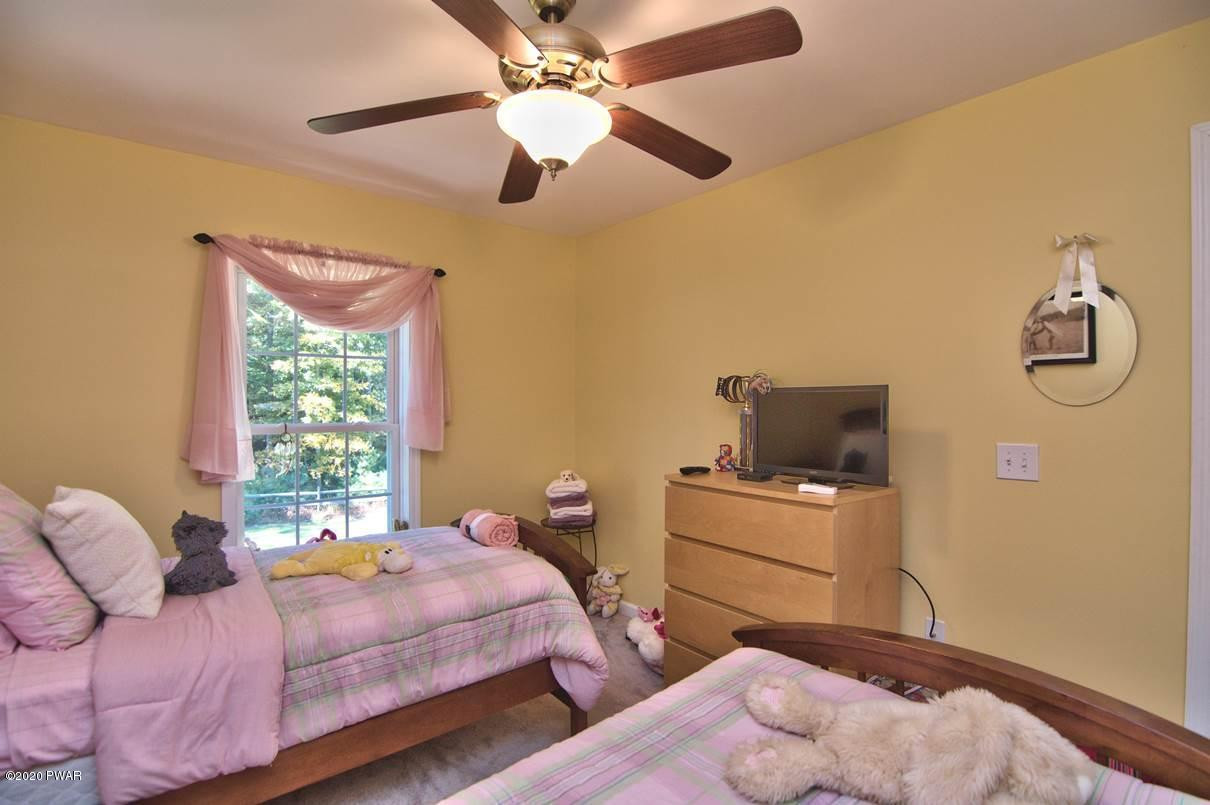 59 Deer Run Road Lakeville, PA 18438 - Photo 31 of 55 Photo 068