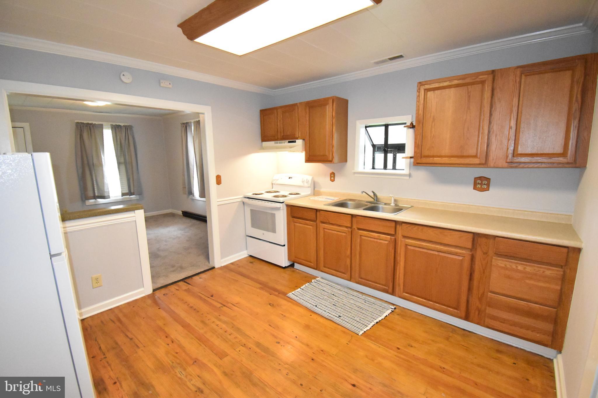 2261 Hudson Road Cambridge, MD 21613 - Photo 6 of 24 Kitchen