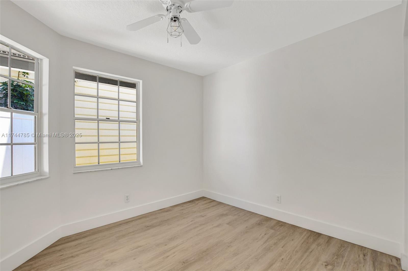 5367 Park Pl Circle Boca Raton, FL 33431 - Photo 23 of 56