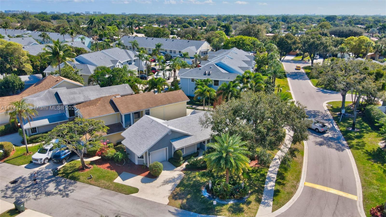 5367 Park Pl Circle Boca Raton, FL 33431 - Photo 34 of 56