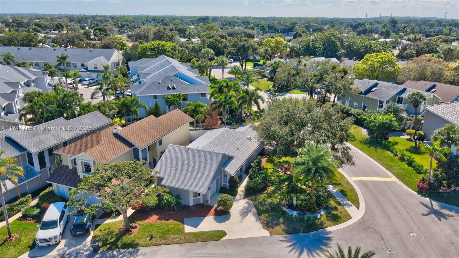5367 Park Pl Circle Boca Raton, FL 33431 - Photo 35 of 56