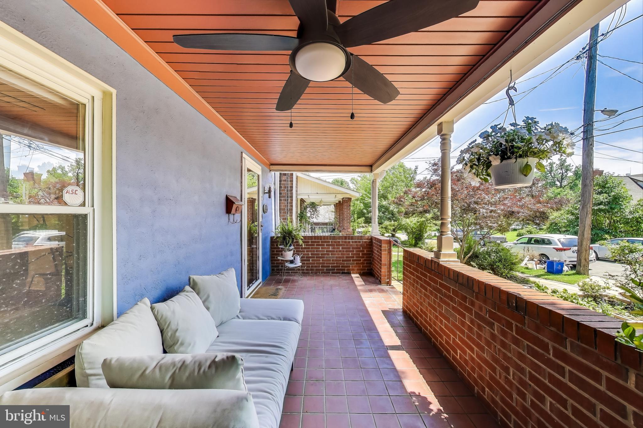 805 Islington Street Silver Spring, MD 20910 - Photo 6 of 50 a living room with furniture and a large window