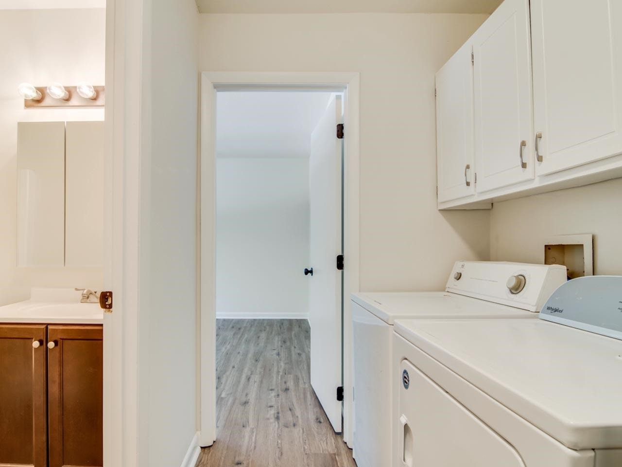 520 Pine Ridge Place, Unit 520 Raleigh, NC 27609 - Photo 25 of 30 Photo 25