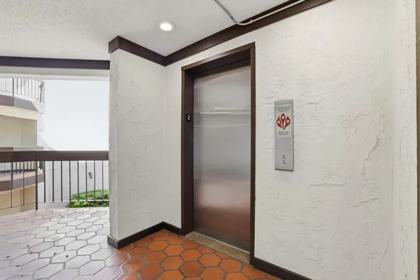 $525,000 | 39843 Cedar Boulevard, Unit 227, Newark, CA 94560