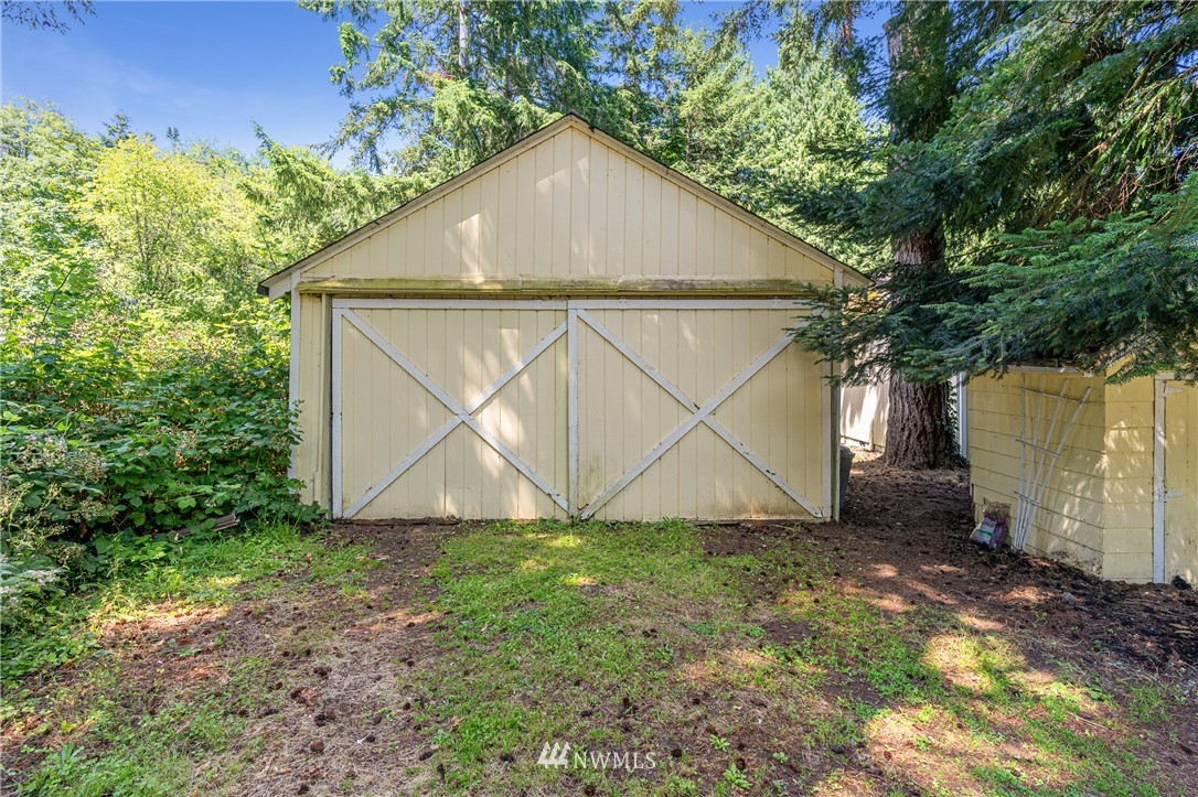 929 Blackburn Road Camano Island, WA 98282 - Photo 35 of 39 a view of outdoor space yard and garage