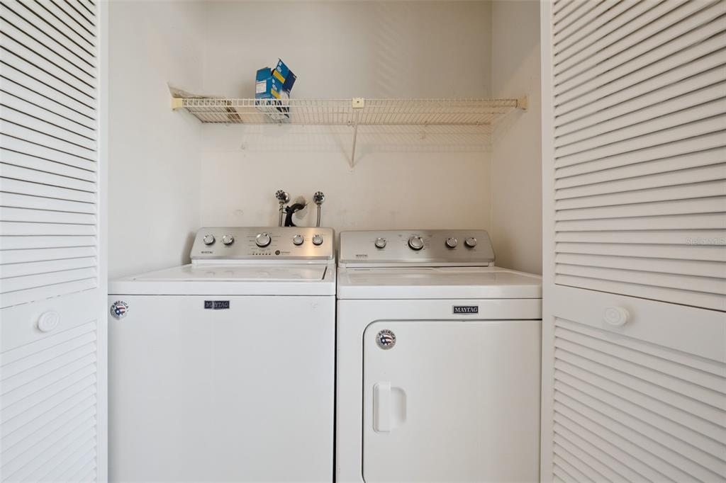 498 Green Spring Circle Winter Springs, FL 32708 - Photo 16 of 20 a utility room with dryer and washer