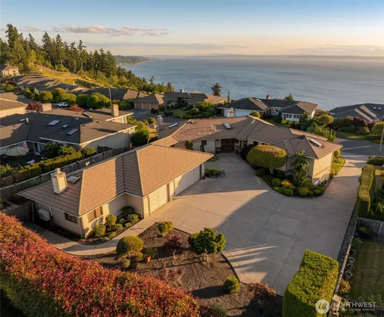 $1,995,000 | 13705 68th Avenue West, Edmonds, WA 98026