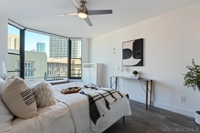 $829,900 | 500 West Harbor Drive, Unit 624, San Diego, CA 92101