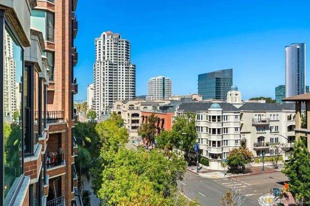 $829,900 | 500 West Harbor Drive, Unit 624, San Diego, CA 92101