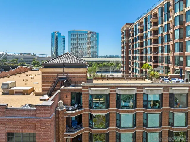 $829,900 | 500 West Harbor Drive, Unit 624, San Diego, CA 92101