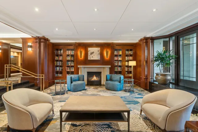 $829,900 | 500 West Harbor Drive, Unit 624, San Diego, CA 92101