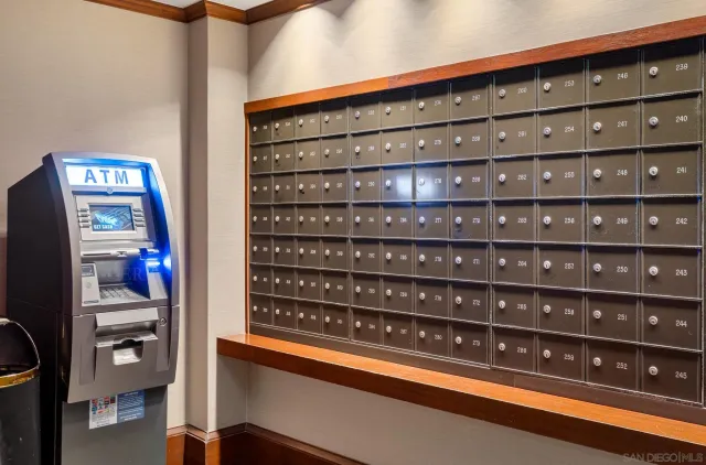 $829,900 | 500 West Harbor Drive, Unit 624, San Diego, CA 92101