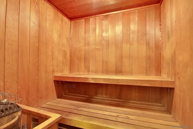 $829,900 | 500 West Harbor Drive, Unit 624, San Diego, CA 92101