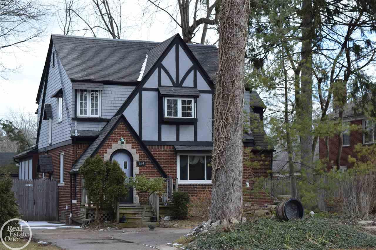 184 Kerby Road Grosse Pointe Farms, MI 48236 - Photo 3 of 35