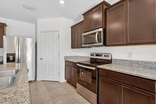 $437,000 | 10493 Southwest Toren Way, Port St. Lucie, FL 34987