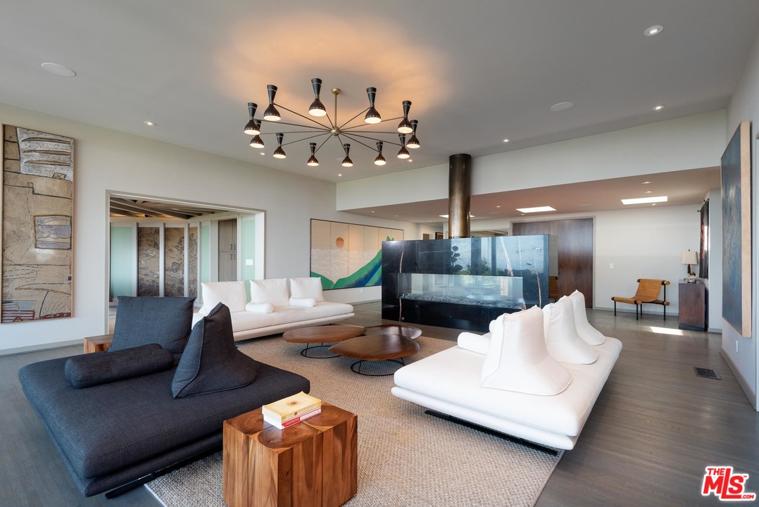 365 El Cielito Road Santa Barbara, CA 93105 - Photo 14 of 22 Gallery Image 14