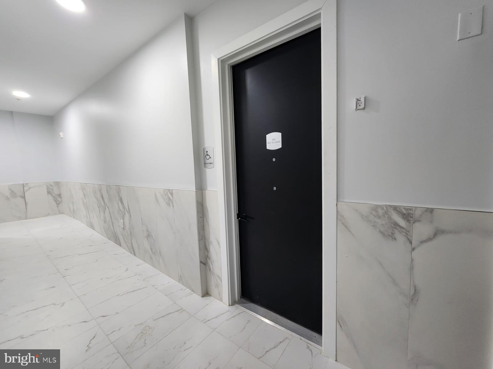 4905 Georgia Avenue Northwest, Unit 105 Washington, DC 20011 - Photo 2 of 18 a view of bathroom with shower