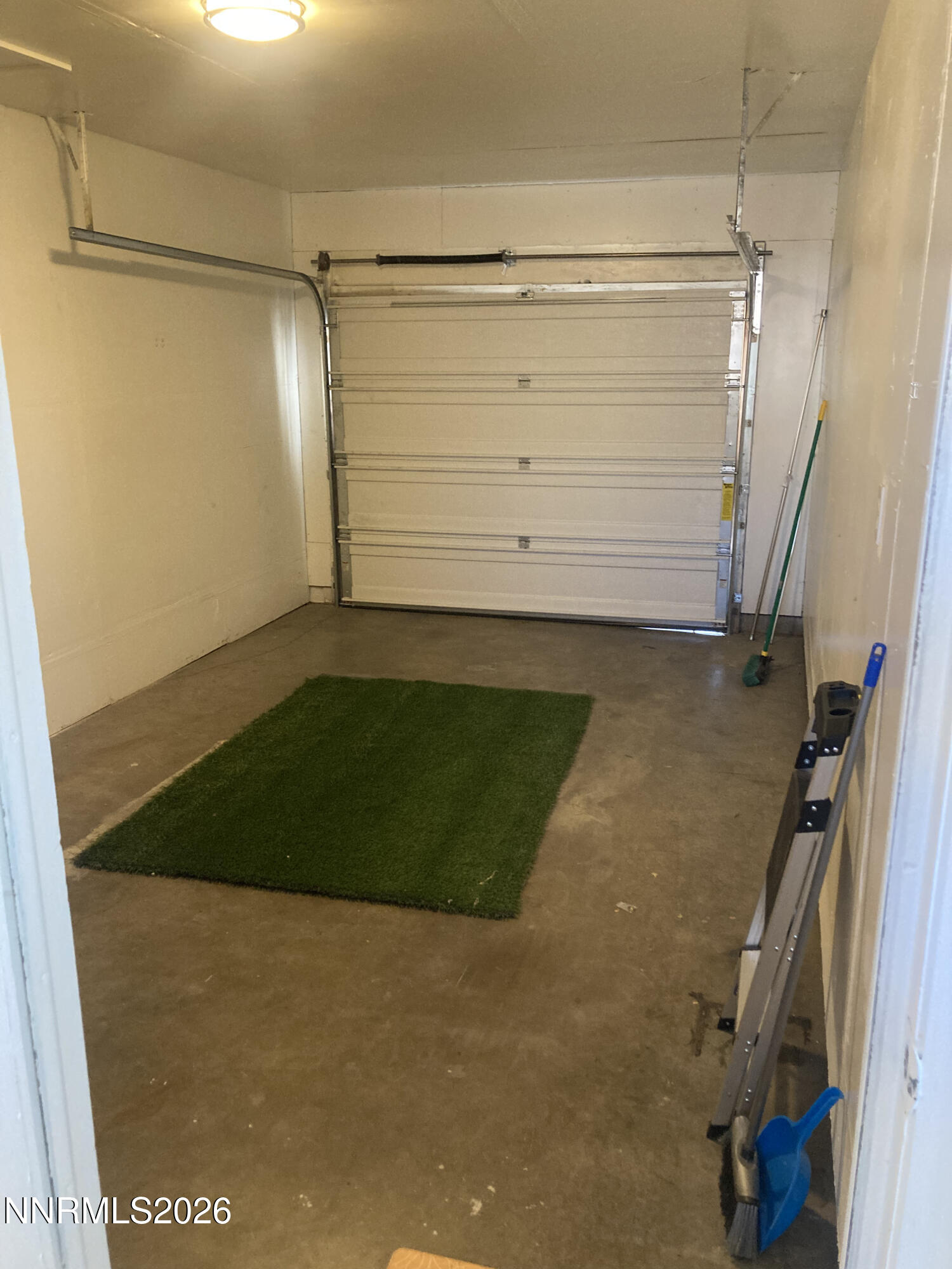 998 Roberts Street Reno, NV 89502 - Photo 18 of 24 tinywow_IMG_0654_62764514