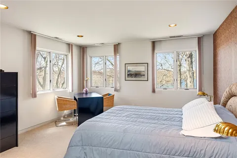 $3,250,000 | 125 Woodruff Avenue, Narragansett, RI 02882