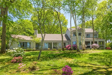 $3,250,000 | 125 Woodruff Avenue, Narragansett, RI 02882