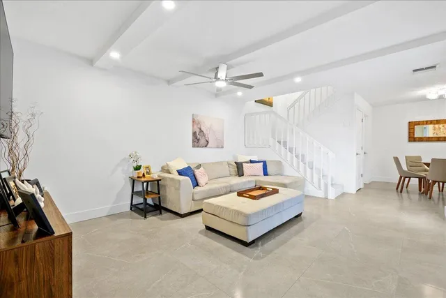 $3,000 | 709 7th Lane, Palm Beach Gardens, FL 33418