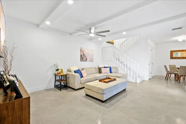 $3,000 | 709 7th Lane, Palm Beach Gardens, FL 33418