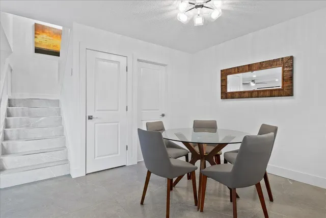 $3,000 | 709 7th Lane, Palm Beach Gardens, FL 33418