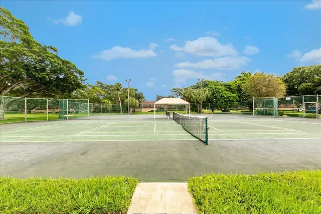 $3,000 | 709 7th Lane, Palm Beach Gardens, FL 33418