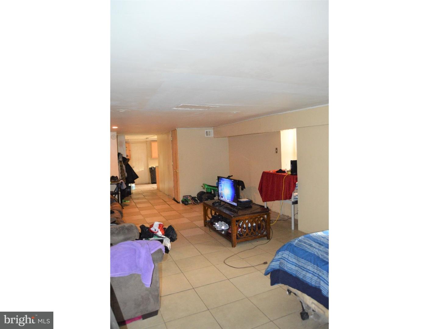 5044 North Sydenham Street Philadelphia, PA 19141 - Photo 21 of 25 Unit #2