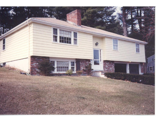 37 Colonial Road Medfield, MA 02052 - Photo 10 of 16 Gallery Image 10