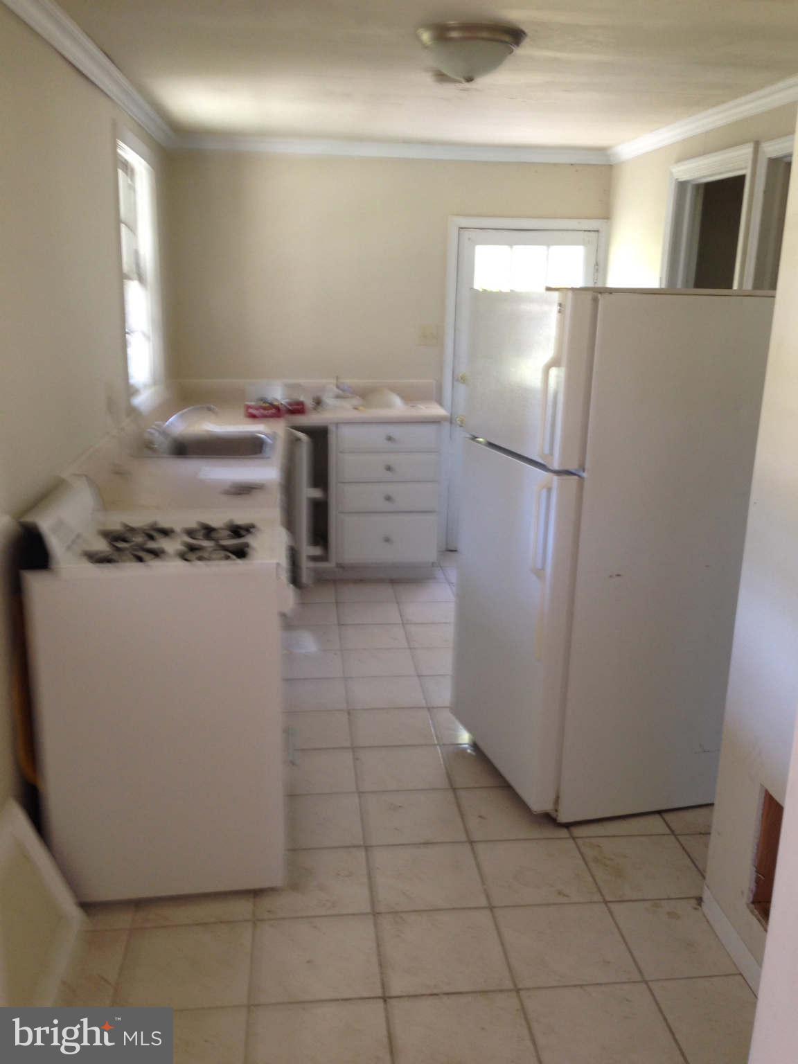 3100 Fairland Road Silver Spring, MD 20904 - Photo 6 of 14 Kitchen