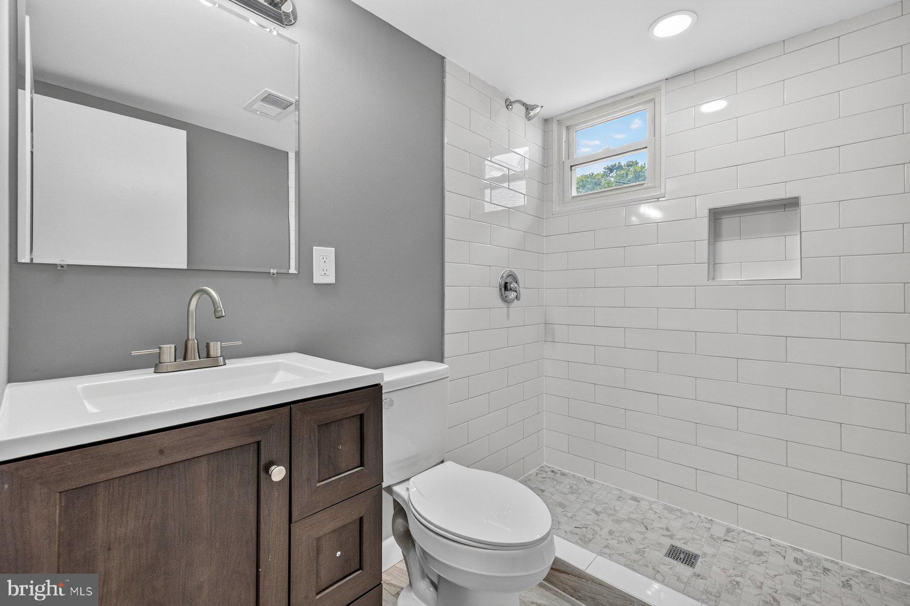 406 Silver Run Road Edgewater, MD 21037 - Photo 21 of 39