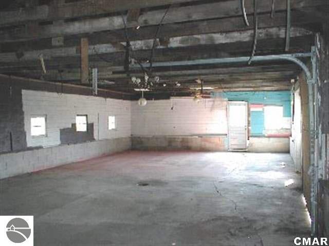 2675 West Adams Road Alma, MI 48801 - Photo 14 of 14 1767713-13.JPG