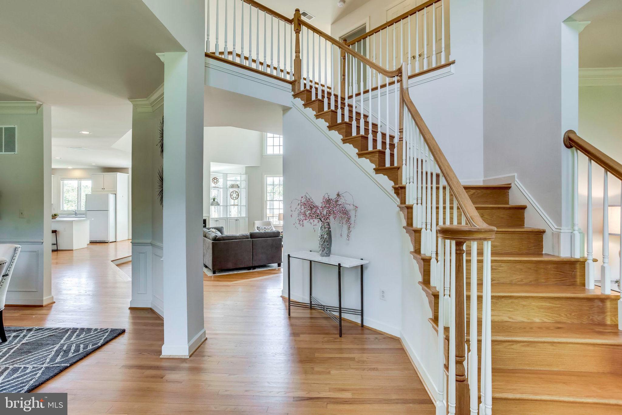 Bright and welcoming foyer