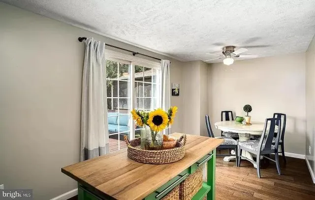 $550,000 | 44080 Ferncliff Terrace, Ashburn, VA 20147