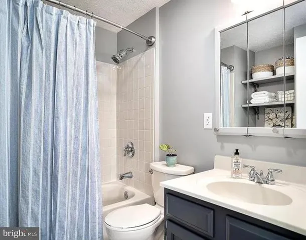 $550,000 | 44080 Ferncliff Terrace, Ashburn, VA 20147